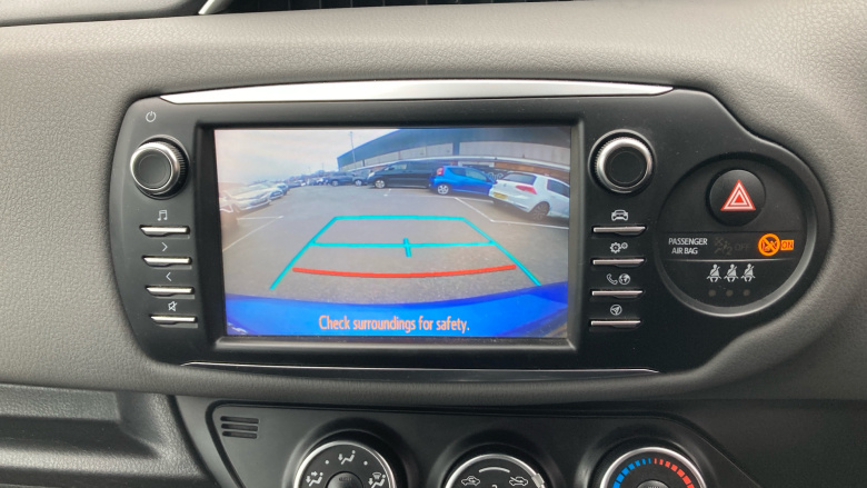 Toyota Yaris 1.5 Hybrid Icon 5dr CVT Hybrid Hatchback